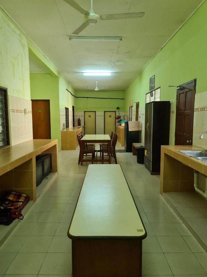 Penginapan Harmoni Inn Kuala Terengganu Exterior foto
