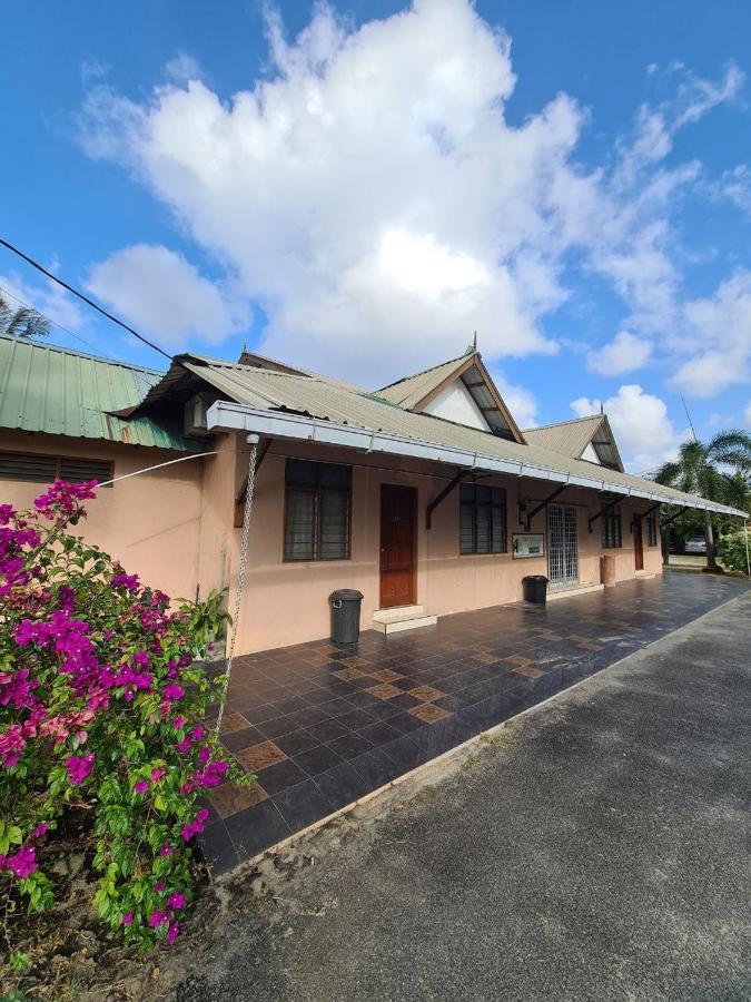 Penginapan Harmoni Inn Kuala Terengganu Exterior foto
