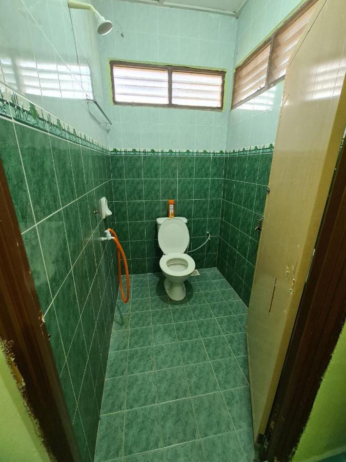 Penginapan Harmoni Inn Kuala Terengganu Exterior foto